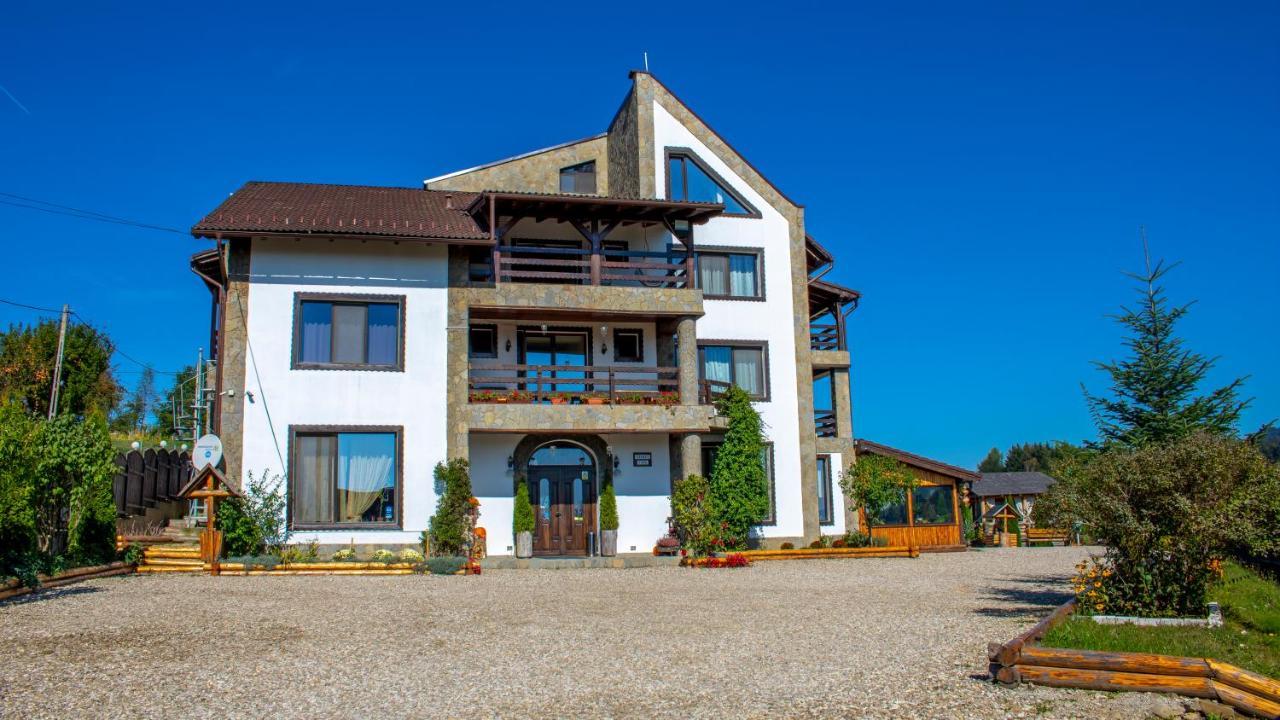منزل الضيف Întorsura Buzăului  في Casa Bradet المظهر الخارجي الصورة